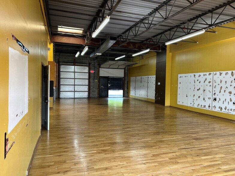 505 Hampton Park Blvd, Capitol Heights, MD à louer - Photo de l’immeuble – Image 3 sur 7
