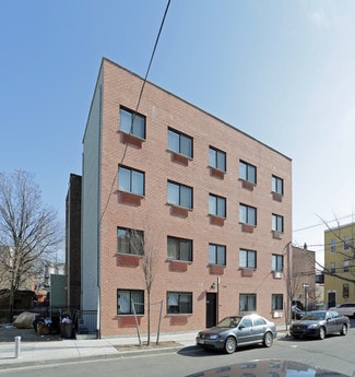 Plus de détails pour 729 E 212th, Bronx, NY - Logement à vendre
