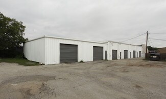 Plus de détails pour 111 N Bell Blvd, Cedar Park, TX - Local commercial, Industriel/Logistique à louer