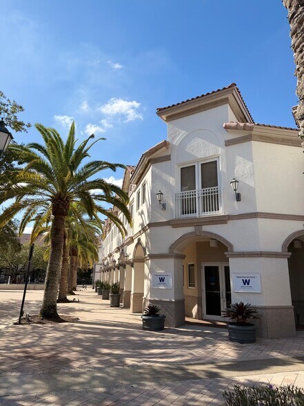 1825 Main St, Weston, FL à louer - Photo de l’immeuble – Image 3 sur 9