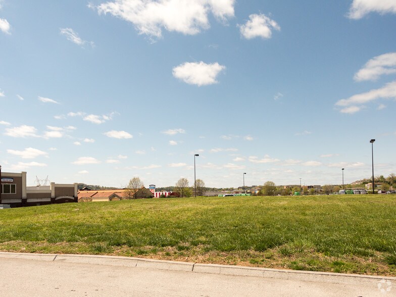 150 Kelsey Ln, Lenoir City, TN à vendre - Photo principale – Image 1 sur 9