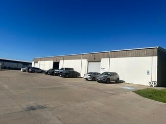 Plus de détails pour 1014 Commercial Blvd N, Arlington, TX - Industriel/Logistique à louer