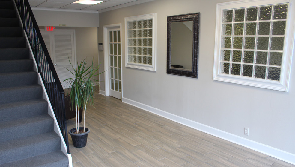 700 Craighead St, Nashville, TN à louer - Photo intérieure – Image 3 sur 3