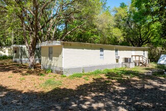 Plus de détails pour 20303 Old Somerset Acres Ln, Spring Hill, FL - Logement à vendre