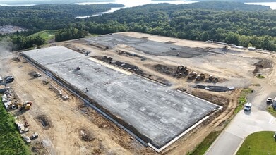 900 Airpark Commerce Dr, Nashville, TN à louer Photo intérieure– Image 1 sur 4