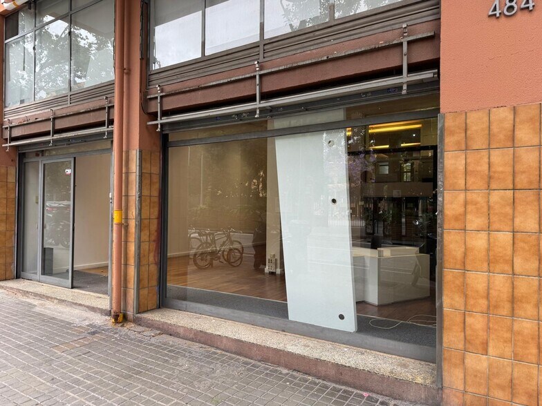 Local commercial dans Barcelone, Barcelona à louer - Photo intérieure – Image 2 sur 2