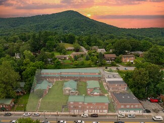 Plus de détails pour 380 W King St, Boone, NC - Logement à vendre