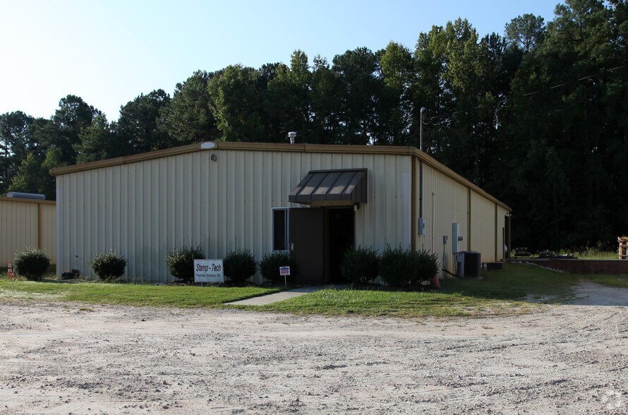 480 Old Wilson Rd, Wendell, NC à louer - Photo de l’immeuble – Image 2 sur 2