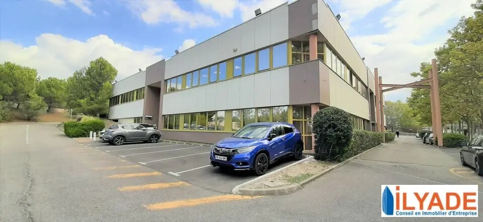 Bureau dans Vitrolles à louer - Photo de l’immeuble – Image 1 sur 6