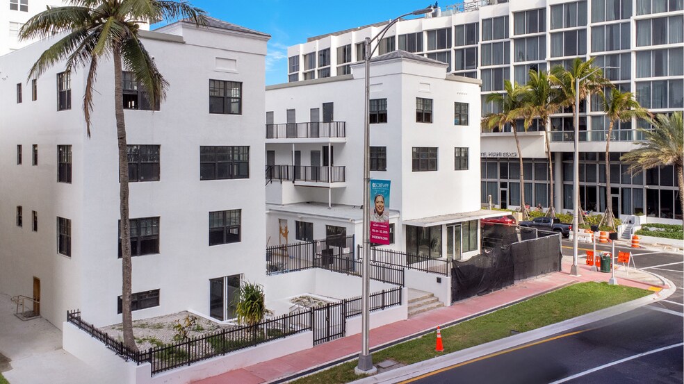2814 Collins Ave, Miami Beach, FL à vendre - Photo de l’immeuble – Image 1 sur 7