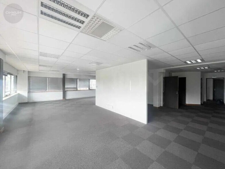 Bureau dans MARCY-L'ETOILE à vendre - Photo intérieure – Image 2 sur 7