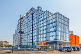 Plus de détails pour 996 Martin Grove Rd, Toronto, ON - Bureau à louer