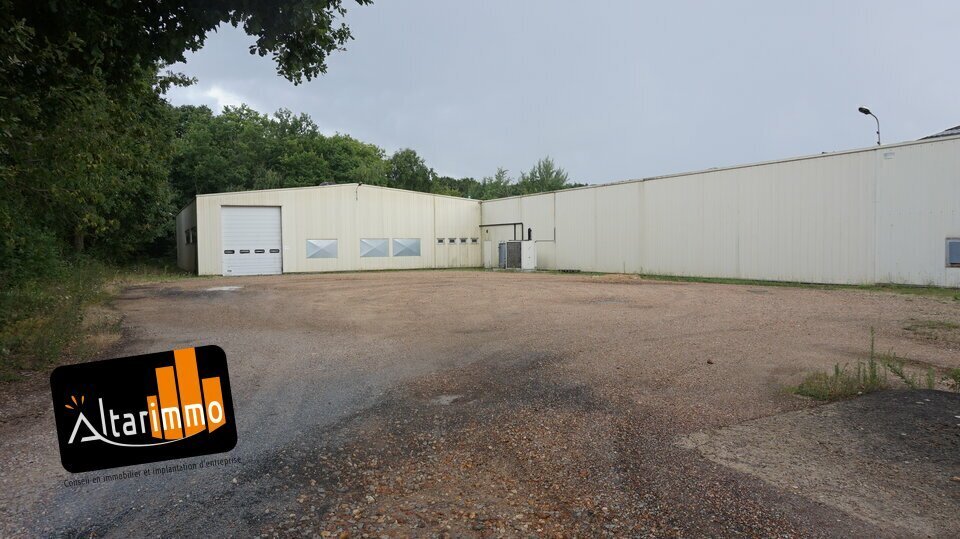 Local d'activités dans Vernouillet à vendre - Photo de l’immeuble – Image 1 sur 4