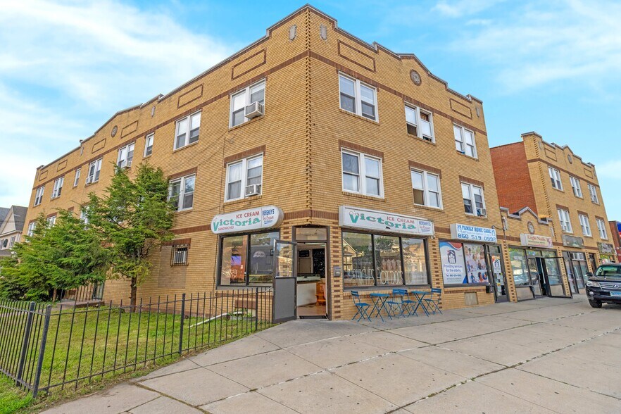 689-699 Maple Ave, Hartford, CT à vendre - Photo de l’immeuble – Image 2 sur 16