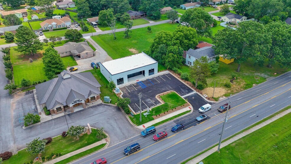 269 Hughes Rd, Madison, AL à louer - Photo de l’immeuble – Image 3 sur 9