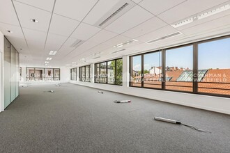Bureau dans Lyon à vendre Photo intérieure– Image 2 sur 10
