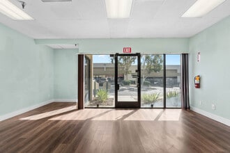 10722 Arrow Route, Rancho Cucamonga, CA à vendre Photo intérieure– Image 1 sur 22
