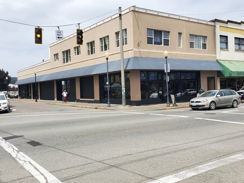 295 S Broadway, Coos Bay, OR à vendre - Photo de l’immeuble – Image 1 sur 52