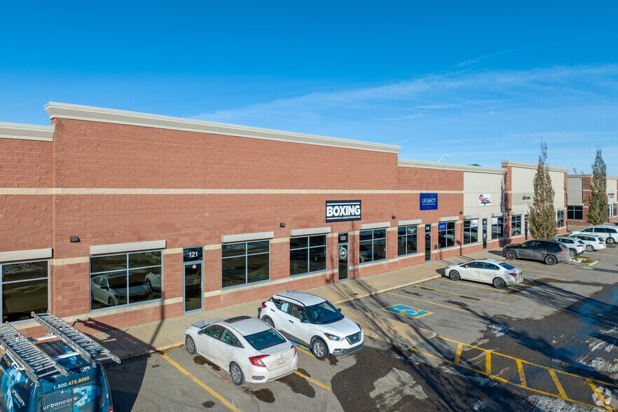 4950 106th Ave SE, Calgary, AB à vendre - Photo de l’immeuble – Image 3 sur 7