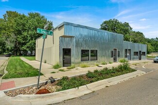 Plus de détails pour 1700 NE Seward Ave, Topeka, KS - Bureau à vendre