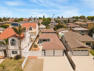Plus de détails pour 18506 Kingsdale Ave, Redondo Beach, CA - Logement à vendre
