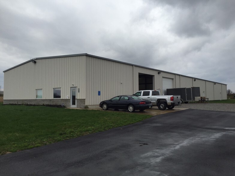 3643 Dill Rd, Centerburg, OH à vendre - Photo de l’immeuble – Image 1 sur 11