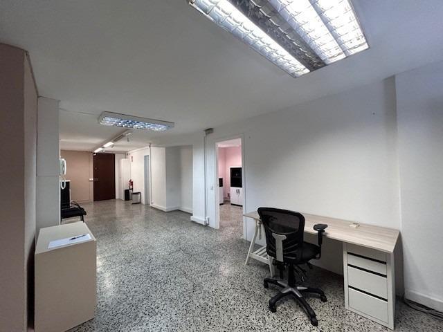 Bureau dans Sabadell, Barcelona à louer Photo intérieure– Image 1 sur 3