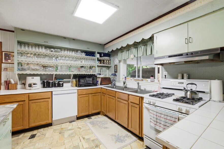 3324 Highway 28 S, Bryson City, NC à vendre - Photo de l’immeuble – Image 2 sur 17