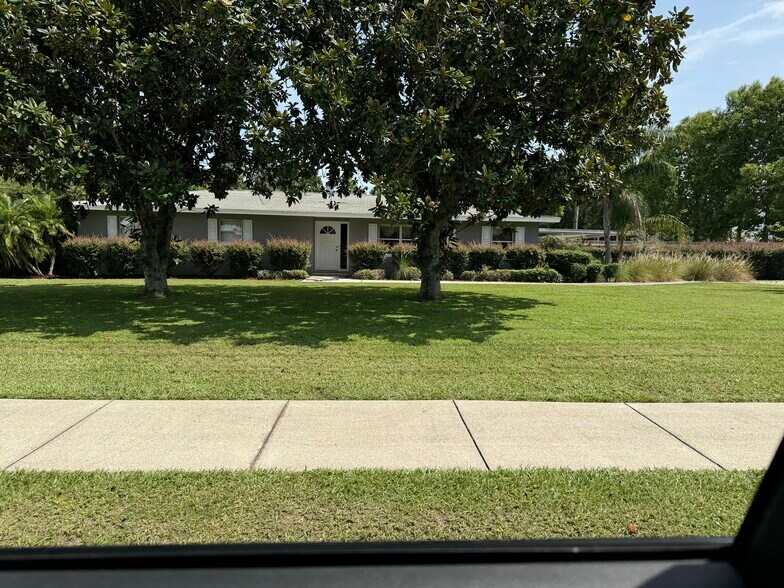3830 Clubhouse Rd, Lakeland, FL à vendre - Photo de l’immeuble – Image 3 sur 22