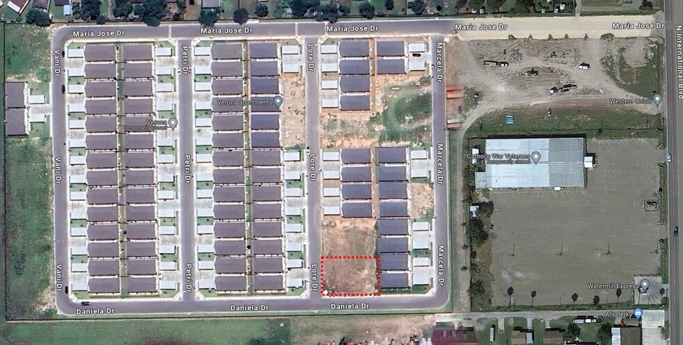 Verona Subdivision 4Plex Portfolio portefeuille de 2 biens à vendre sur LoopNet.fr - Aérien – Image 2 sur 4