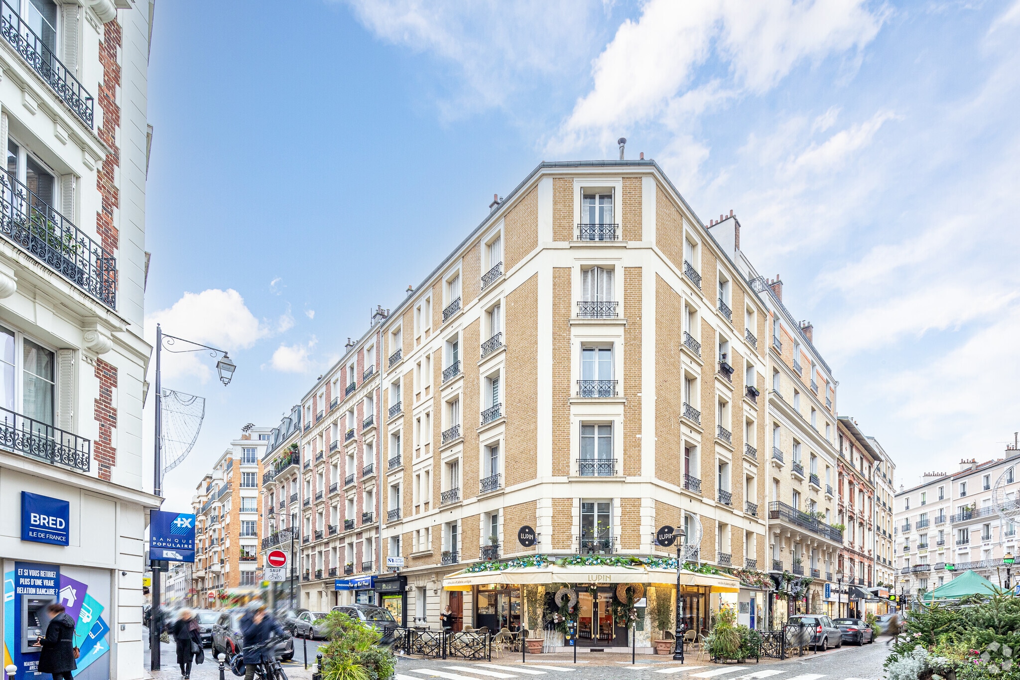 49 Avenue Pasteur, Courbevoie à louer Photo principale– Image 1 sur 9