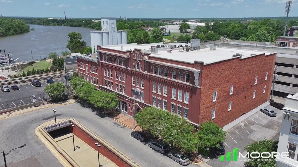 260 Commerce St, Montgomery, AL à louer - Vidéo sur l’annonce professionnelle – Image 2 sur 12