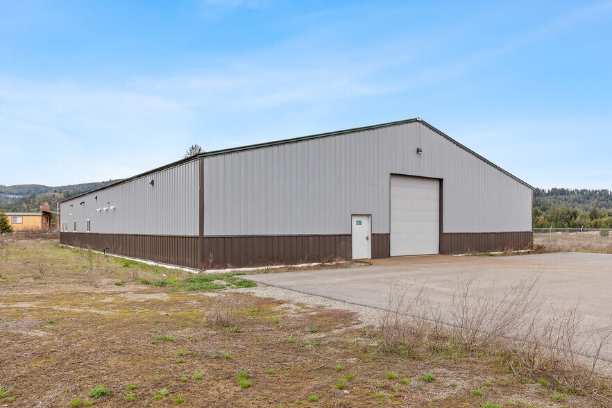275 Industrial Park Ave, Spirit Lake, ID à vendre - Photo de l’immeuble – Image 3 sur 29