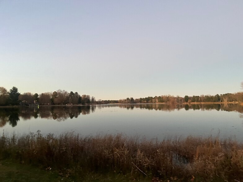 195 Water St, Iola, WI à vendre - Photo de l’immeuble – Image 1 sur 9