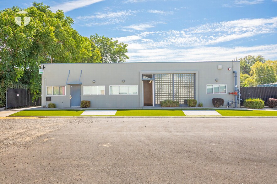 205 23rd St, Sacramento, CA à vendre - Photo de l’immeuble – Image 3 sur 32