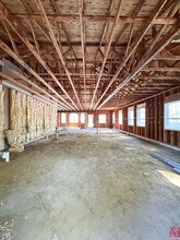 625 Clark Ave, Bristol, CT à louer Photo intérieure– Image 1 sur 3