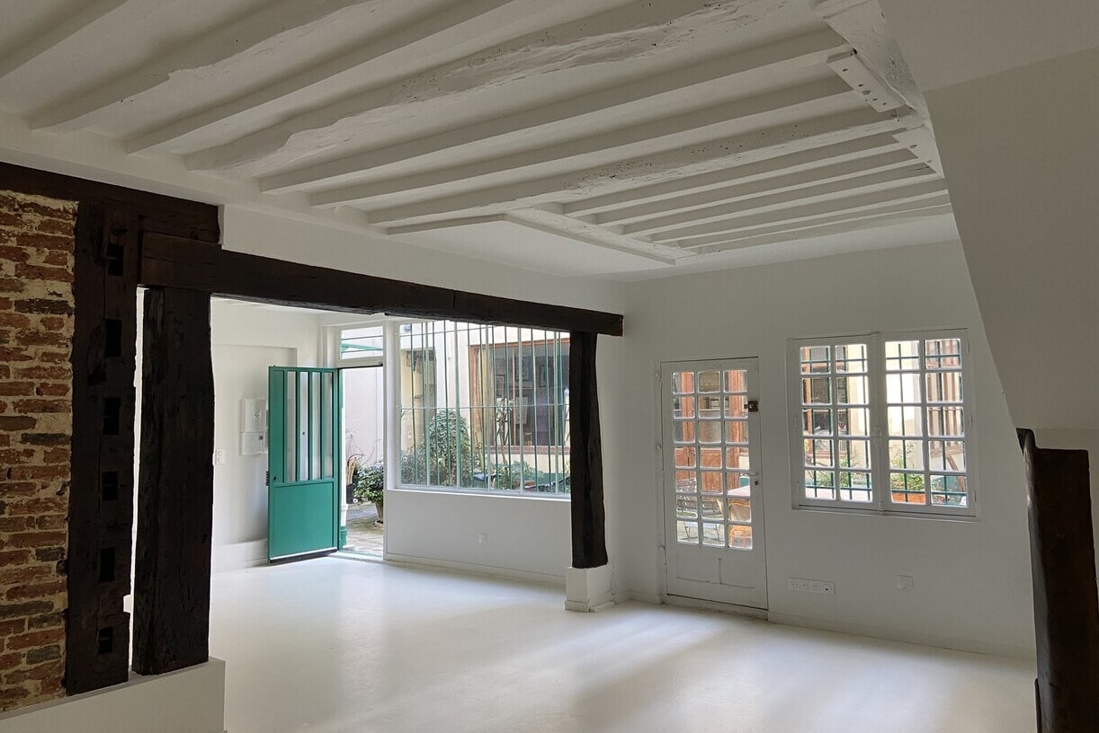 Paris, PAR 75011 - - - Photo intérieure - Image 1 of 4