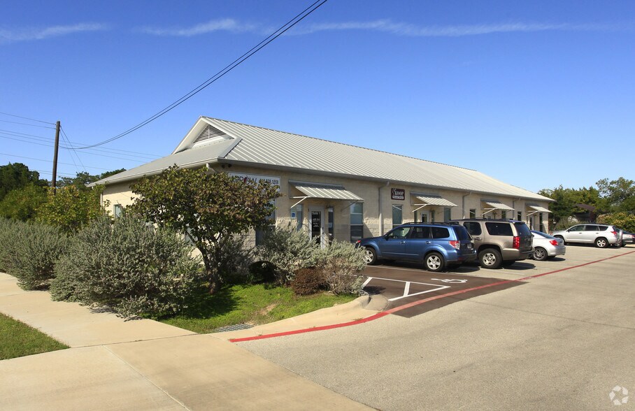 1906 S Bagdad Rd, Leander, TX à louer - Photo de l’immeuble – Image 1 sur 9