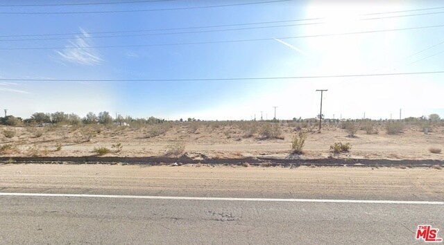 Palmdale Rd, Phelan, CA à vendre - Photo de l’immeuble – Image 3 sur 4
