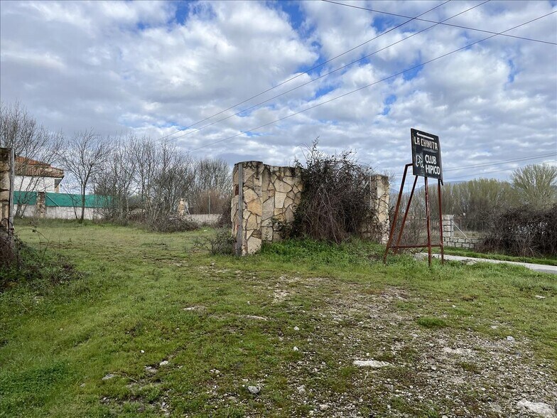 Camino de Umbrias Urb Prado Concejo, 14, Navaluenga, Ávila à vendre - Photo principale – Image 2 sur 31