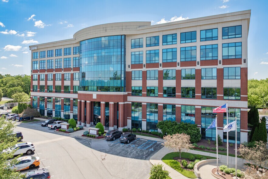 10200 Forest Green Blvd, Louisville, KY à louer - Aérien – Image 2 sur 19