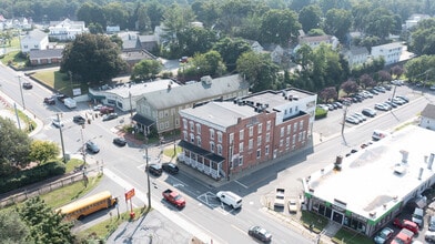 30 Bridge St, New Milford, CT à louer Photo de l’immeuble– Image 1 sur 1