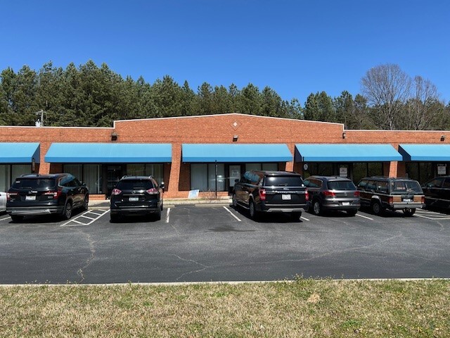 11 Barkingham Ln, Greenville, SC à louer - Photo de l’immeuble – Image 1 sur 3