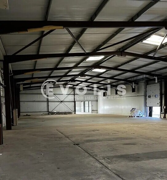 Industriel/Logistique dans Courthézon à louer - Photo intérieure – Image 3 sur 12
