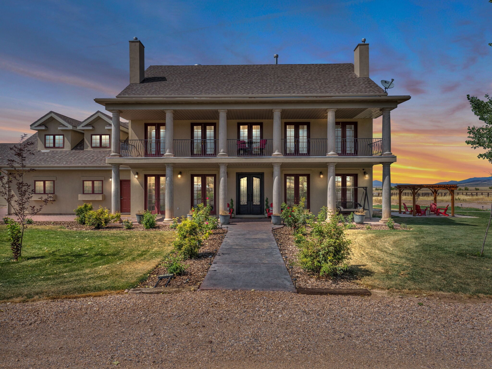 135 E 200 N, Kanosh, UT à vendre Photo principale– Image 1 sur 77