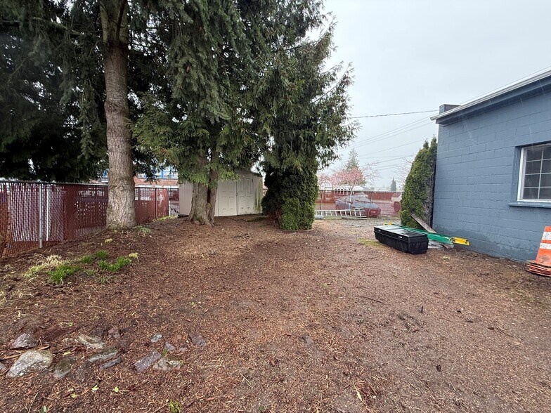 22 49th St NE, Auburn, WA à vendre - Photo de l’immeuble – Image 3 sur 14