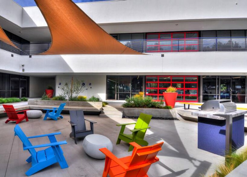 17922 Fitch, Irvine, CA à louer - Photo de l’immeuble – Image 2 sur 5