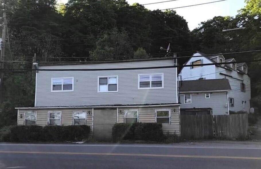 Hxh & Qty Realty LLC portefeuille de 2 biens à vendre sur LoopNet.fr - Photo principale – Image 1 sur 28