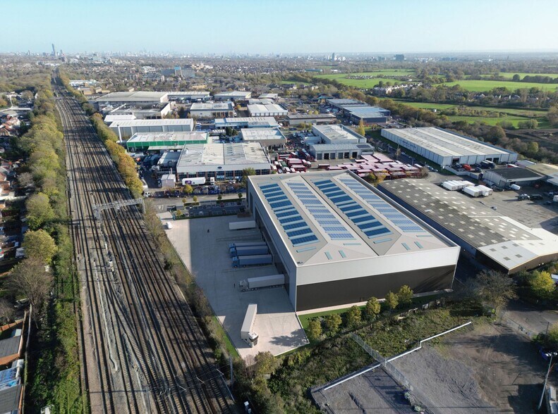 Collett Way, Southall à vendre - Aérien – Image 2 sur 3