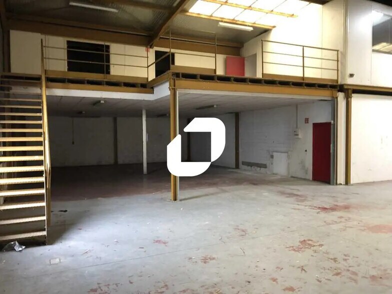 57 Avenue De La République, Vénissieux à louer - Photo de l’immeuble – Image 2 sur 26